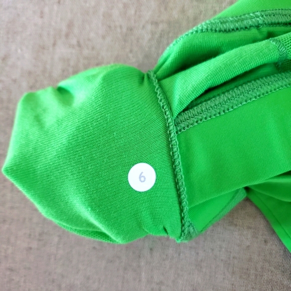 Lululemon – Energy Bra Bright Green Cross Back Bra 6 - Picture 3 of 3